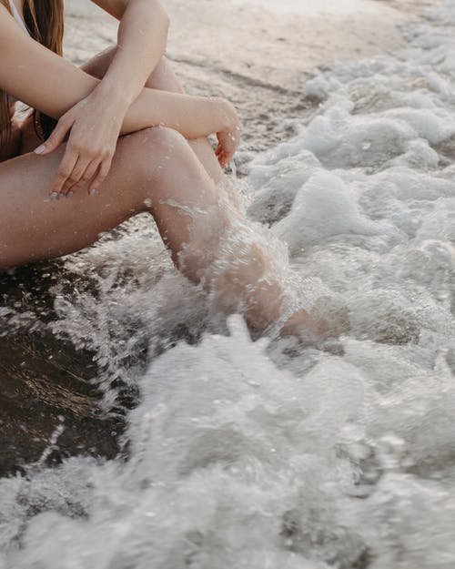 pláž voda žena